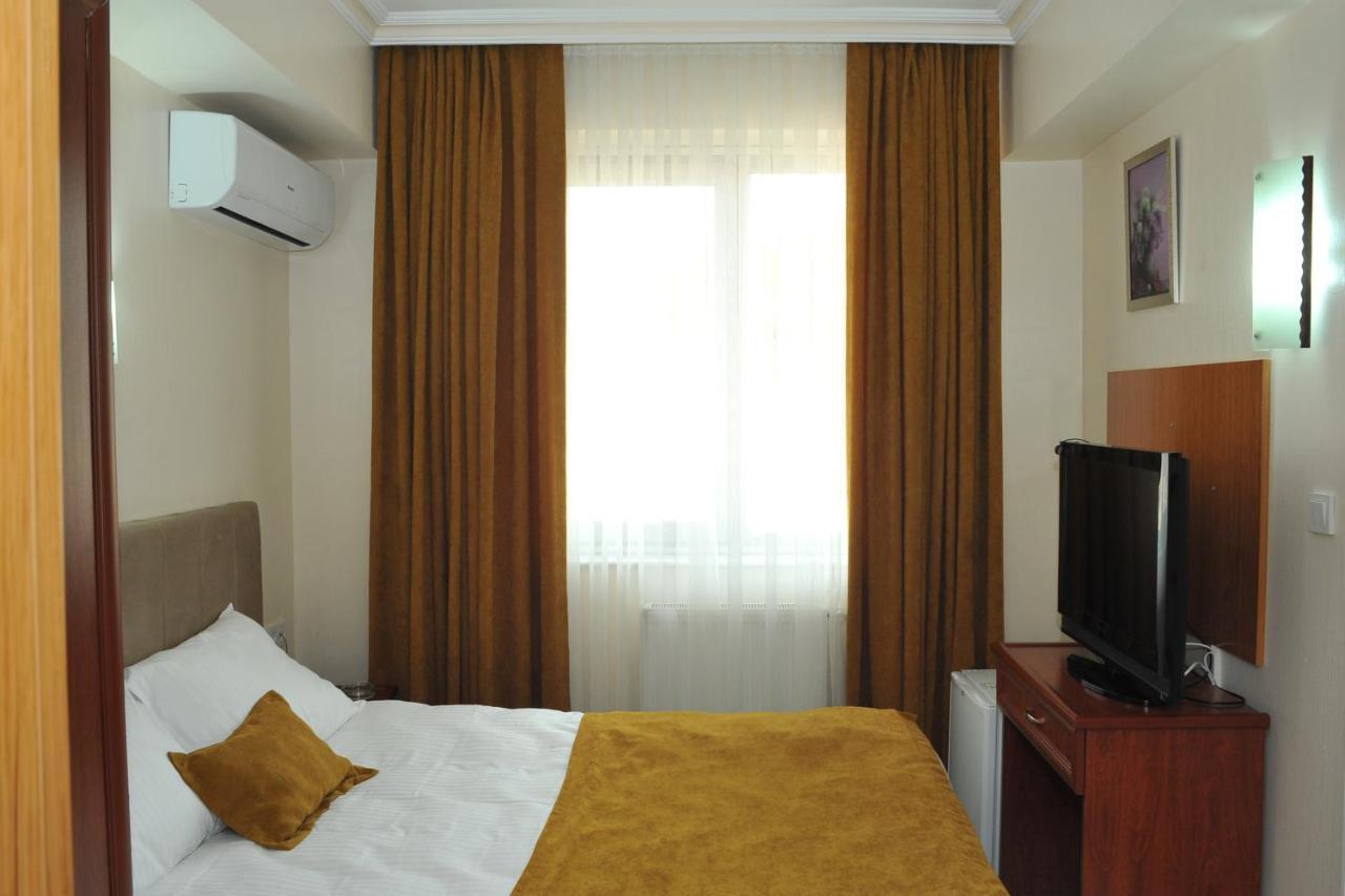 Lion City Hotel Ankara Bagian luar foto