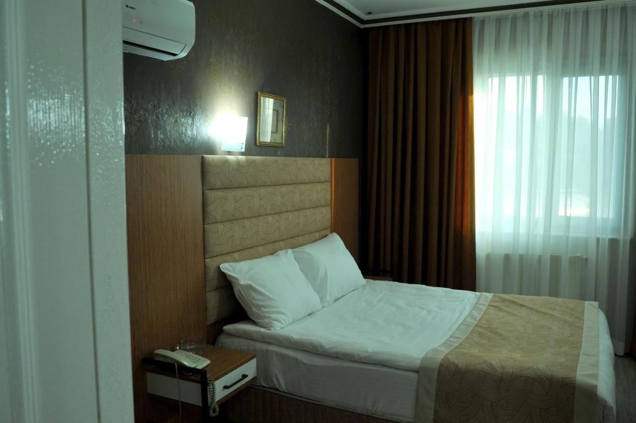 Lion City Hotel Ankara Bagian luar foto